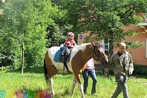 Частный детский сад "Светлячок"