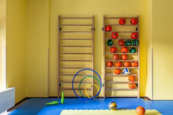 Sun School (ранее Частный детский сад My SADIK Garden Square)