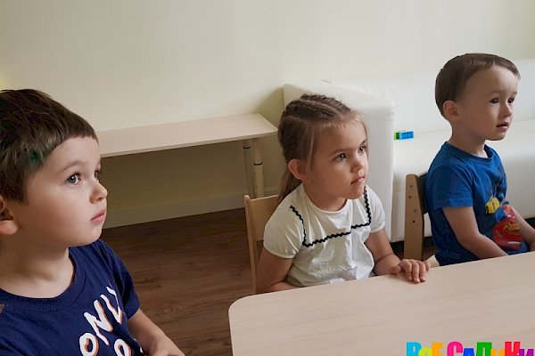 Развивающий центр и детский сад "Рюкзачок" (м.Буннинская Аллея)