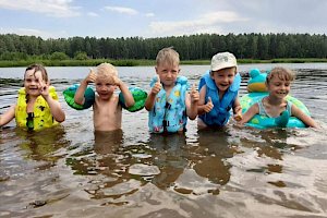 Творческие смены в семейном лагере "Полный контакт!"