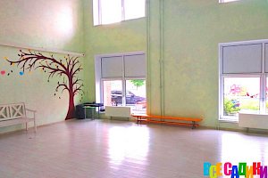 Многогранник (ранее Семейный клуб и сад Жени Кац в Раменках)